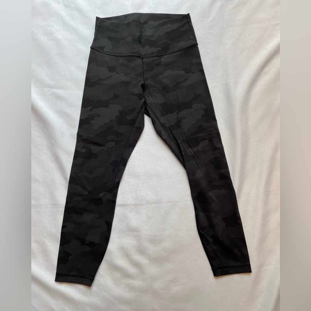 Lululemon Wunder Under Leggings Black Camo Size 8
